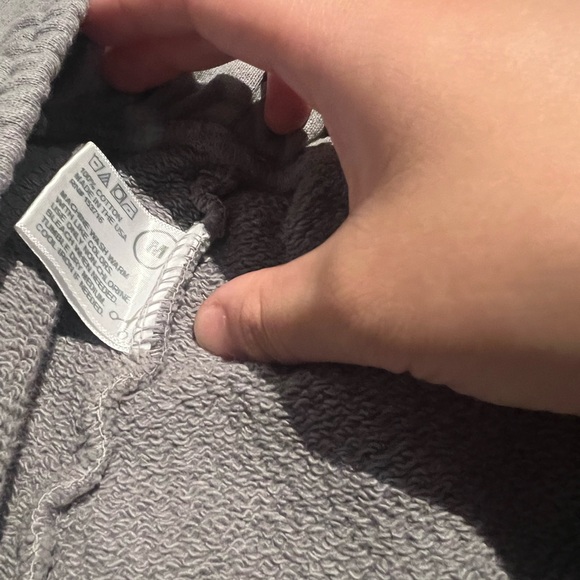 standard issue grey sweatpants - Picture 4 of 5